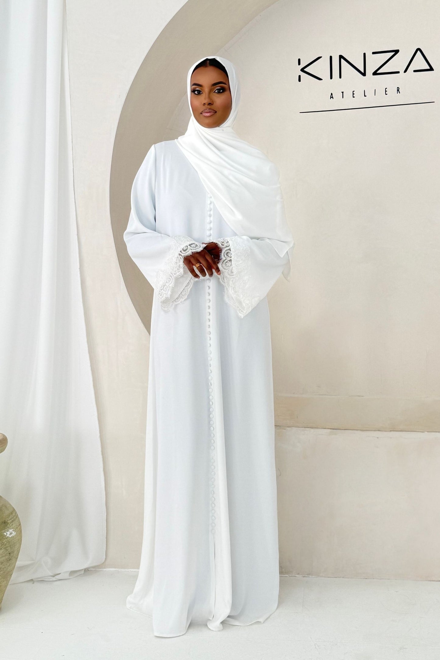 A M I N A  Bridal Abaya - Buttoned Abaya