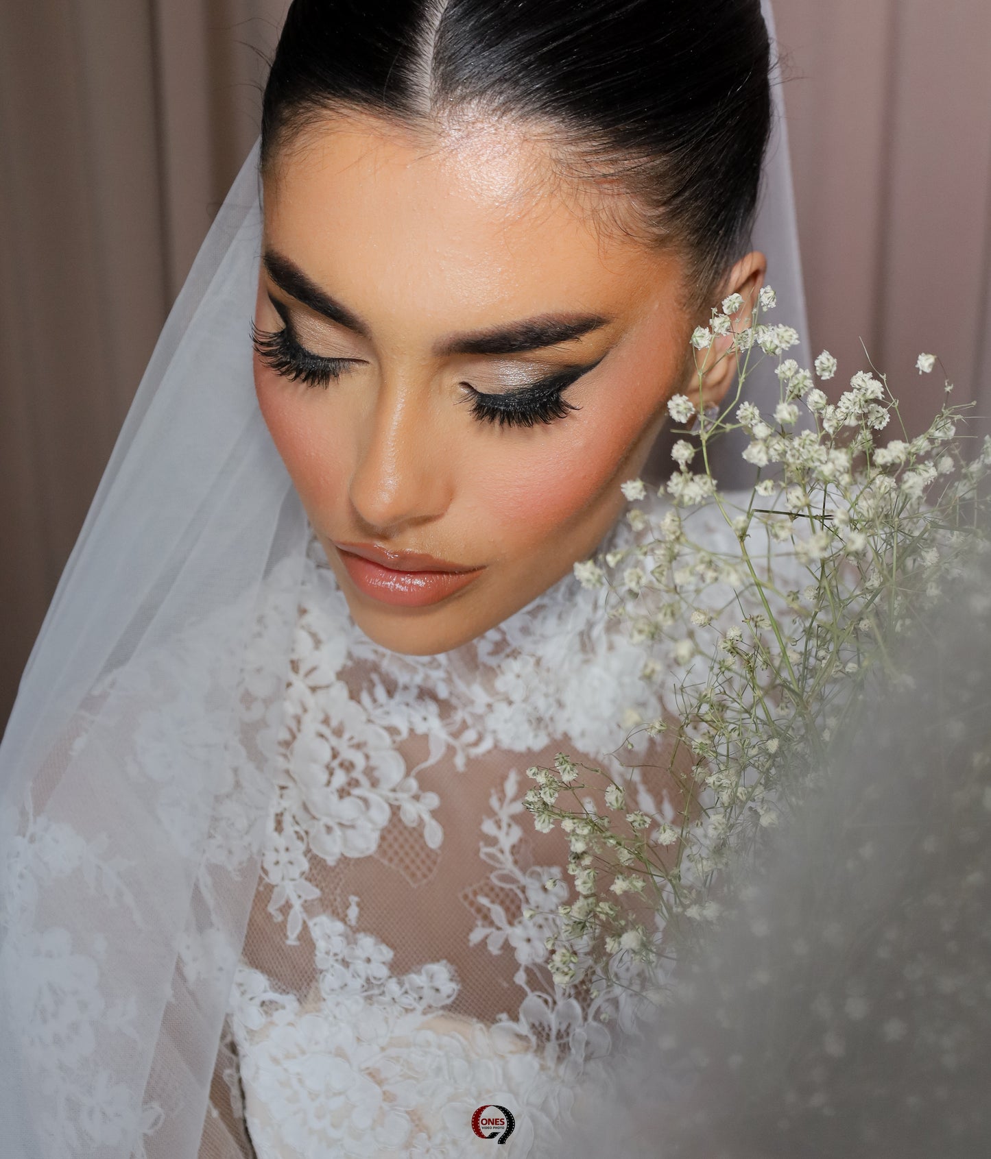 H A L O  - 2 in 1 Lace Gown